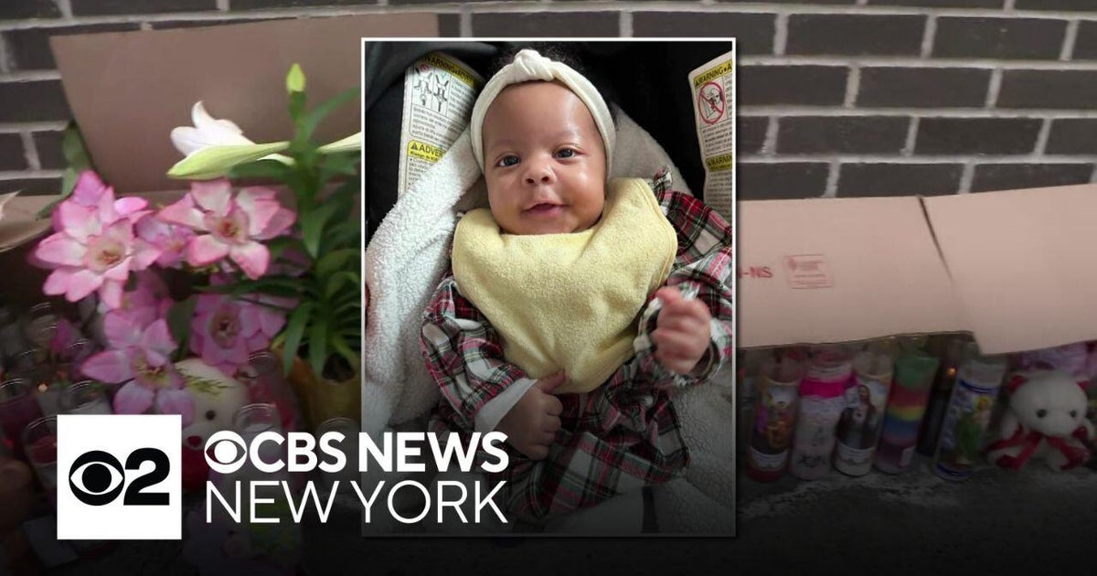 Alleged gunman charged with murder of baby in stroller, NYPD says - CBS ...
