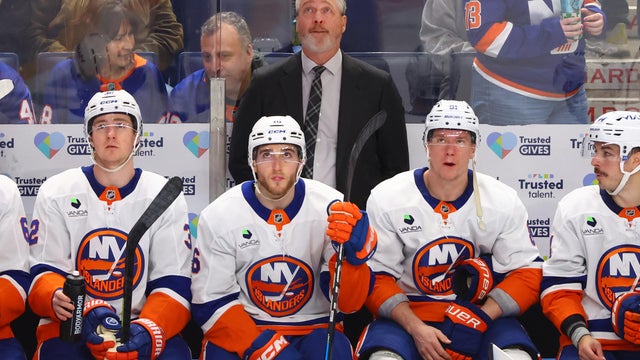 Islanders Sabres Hockey 