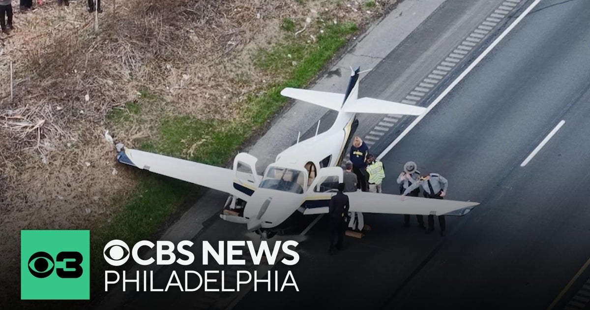 Emergency responder recounts moments plane landed on busy Pennsylvania highway