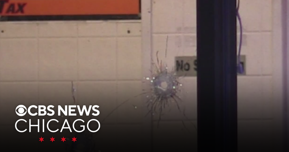 Man dies after being shot in head on Chicago's West Side - CBS Chicago