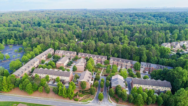 Alpharetta, Atlanta, Georgia, Timber Creek townhouses, aerial view 