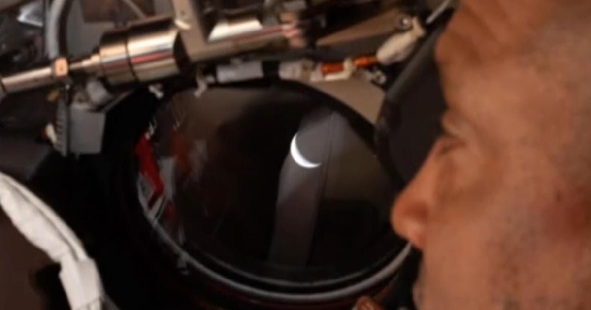 Former NASA scientist on how Artemis II looks at "the missing chapters of Earth history"