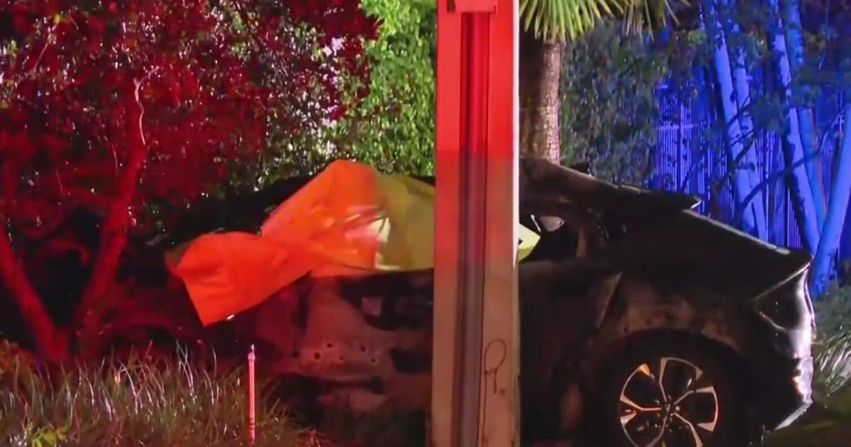 Two teenagers killed in Doral crash Tuesday, police say