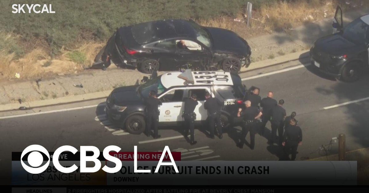 East LA police pursuit ends with crashed suspect vehicle - CBS Los Angeles