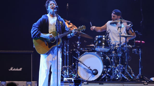 2025 KROQ Almost Acoustic Christmas 