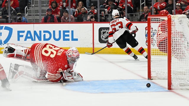 Devils Red Wings Hockey 