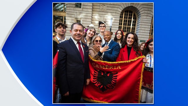 eric-adams-albanian-citizen.jpg 