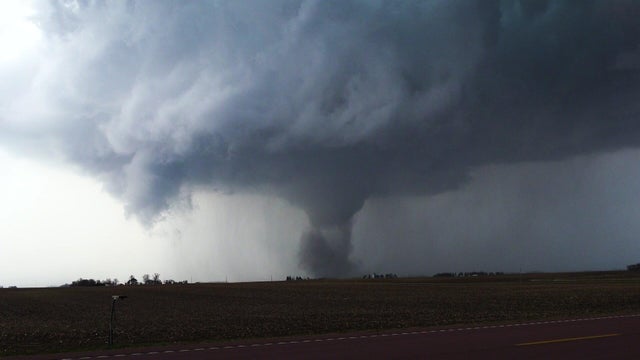 melanie-metz-truman-tornado-1.jpg 
