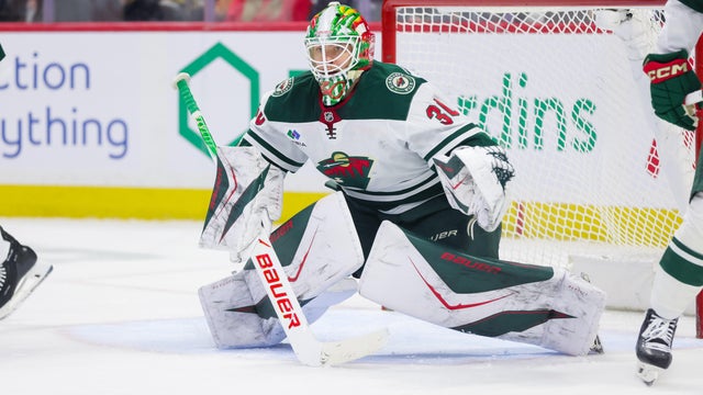 NHL: APR 04 Wild at Senators 