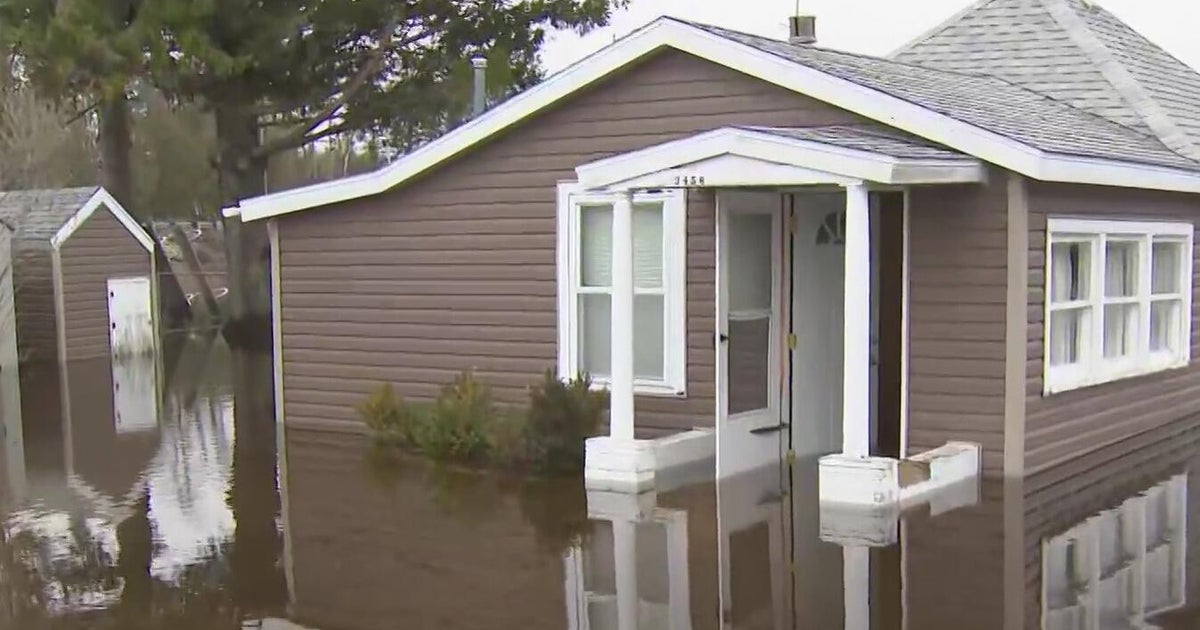 Flooding conditions worsen in Northern Michigan