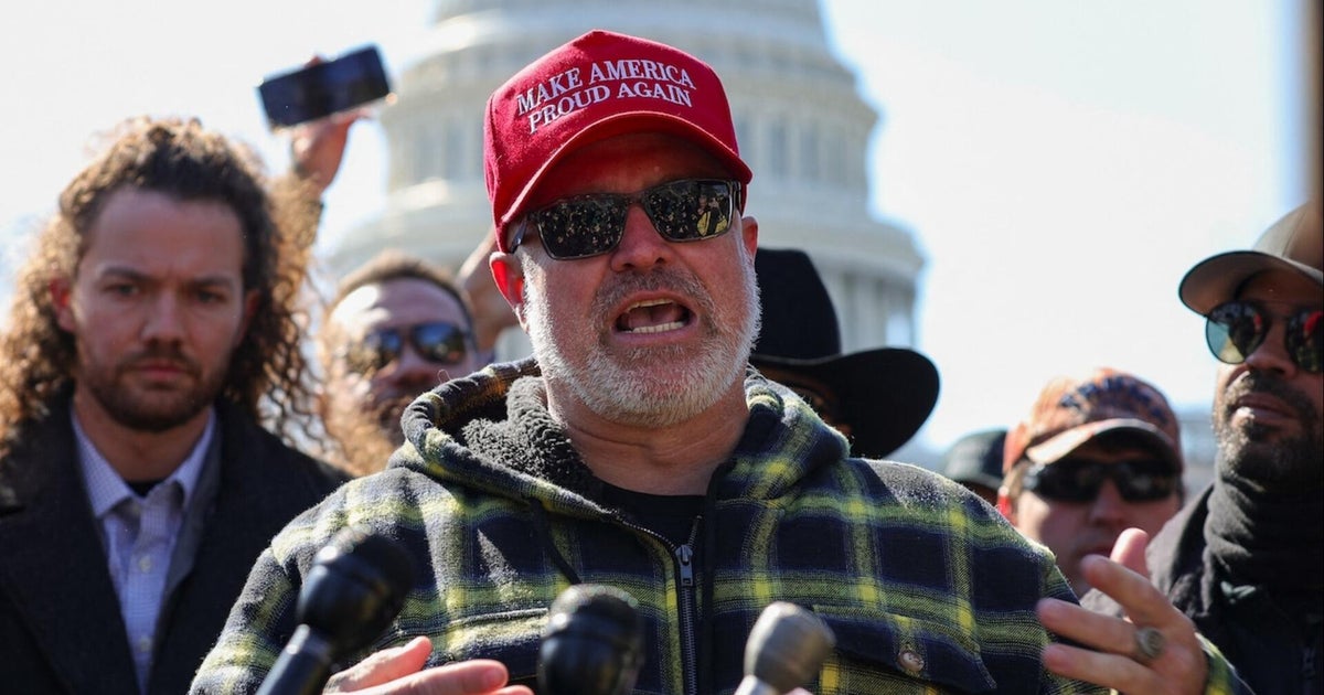 DOJ is trying to dismiss Jan. 6 convictions against former Proud Boys and Oath Keepers