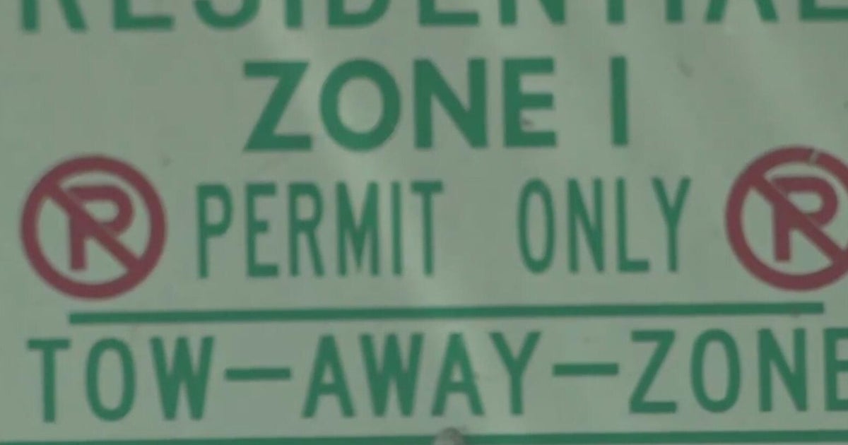 Miami Beach commissioner pushes changes to parking, towing rules