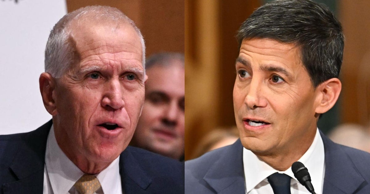 Senators question Kevin Warsh on Fed independence, inflation