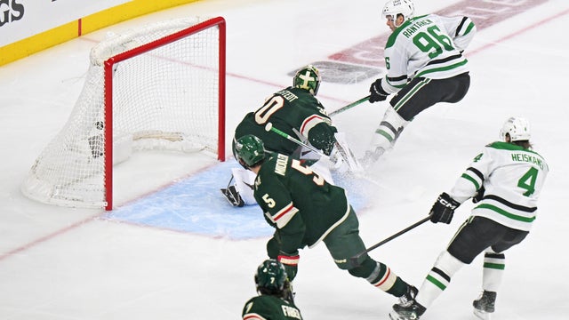 NHL: APR 22 Playoffs First Round Stars at Wild 