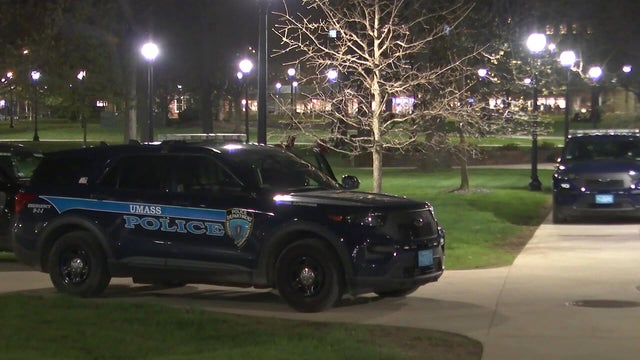 umass-amherst-police.jpg 