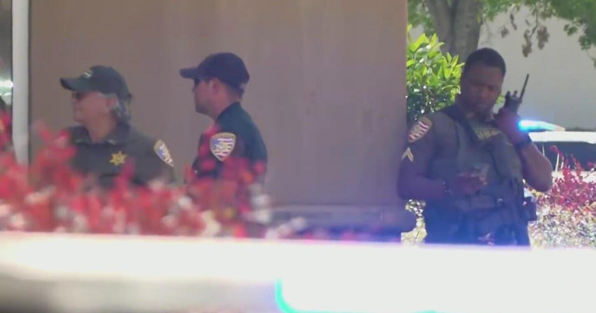 At least 6 people injured in shooting at Mall of Louisiana, police say ...