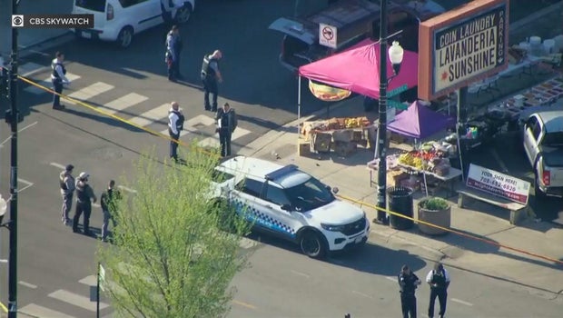 Well-known fruit vendor killed in Little Village shooting with wife, baby just steps away, neighbors say