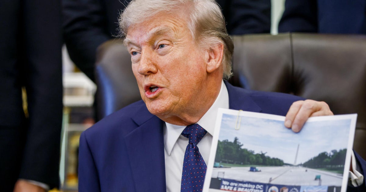 Trump on plans for "really beautiful" resurfacing of Lincoln Memorial Reflecting Pool