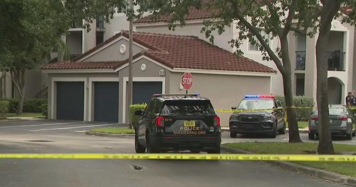Woman shot at Miramar apartment complex as police question man she knows