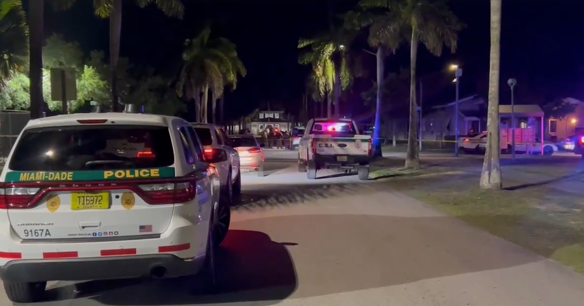 17-year-old killed in southwest Miami-Dade shooting, 2 people detained for questioning, MDSO says