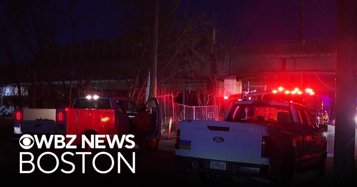 Debris from Rhode Island highway shuts down Amtrak Train into Boston and more top stories