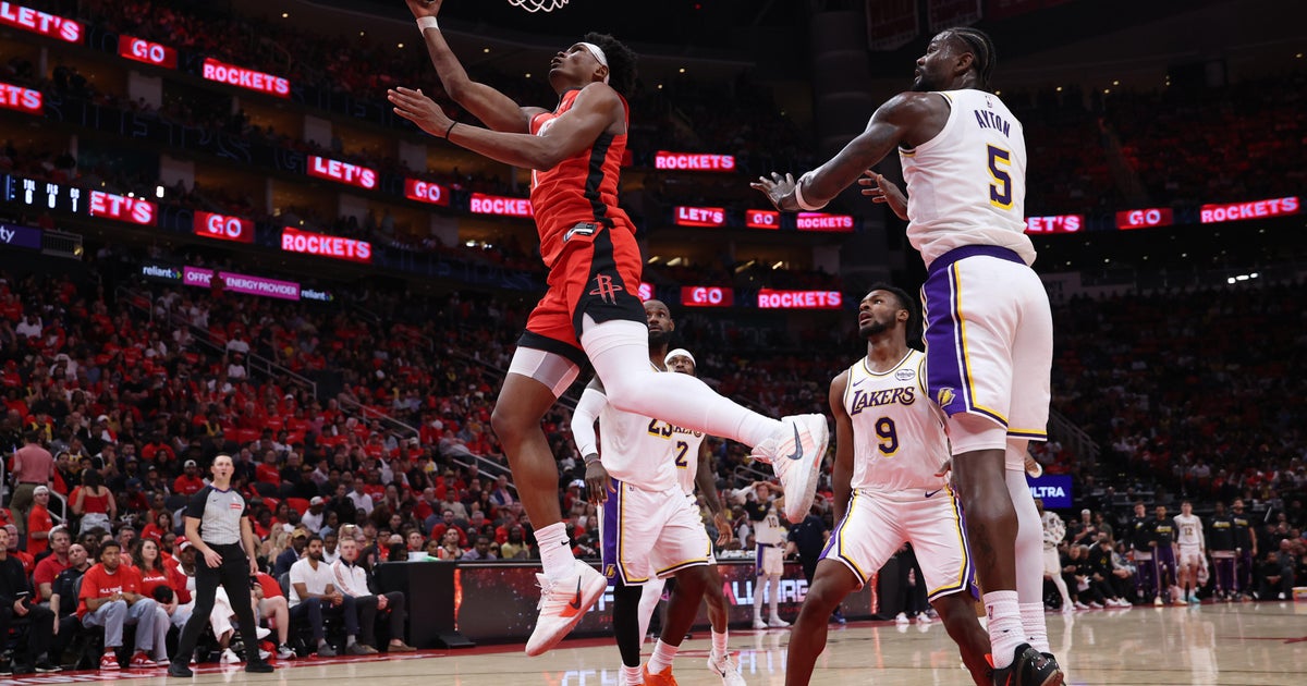 Amen Thompson sparks Rockets' 115-96 rout to stave off elimination ...