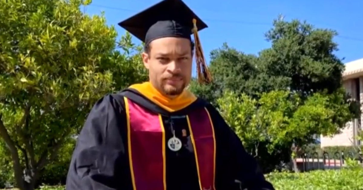 More details emerge on correspondents' dinner shooting suspect, "manifesto" to family