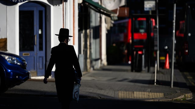 Police Declare Terrorist Incident Following Stabbing Attack On Two Jewish Men In Golders Green 
