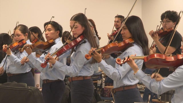 msu-mariachi-pkg-1-frame-2567.jpg 