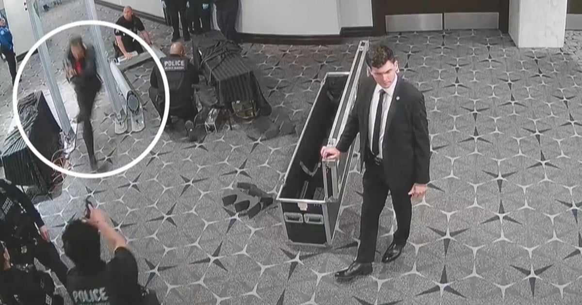 New video shows confrontation between correspondents' dinner shooting ...