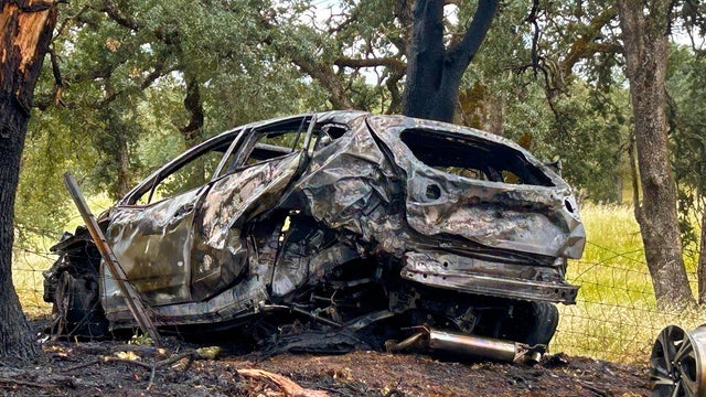 hwy-50-crash-sac-metro-fire.jpg 