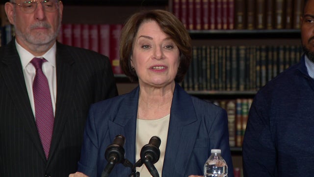 6a-sot-klobuchar-gov-wccoadcv-00-00-1115.jpg 
