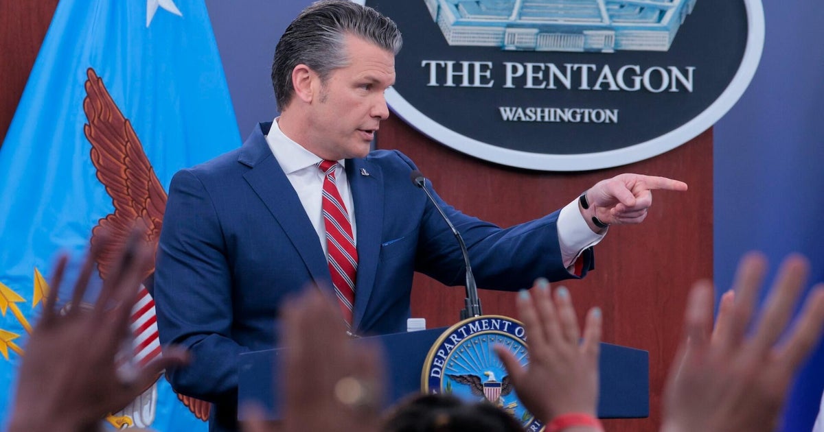 Pentagon gives update on Iran war as Navy destroyers transit Strait of Hormuz