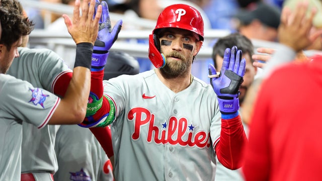Philadelphia Phillies v Miami Marlins 