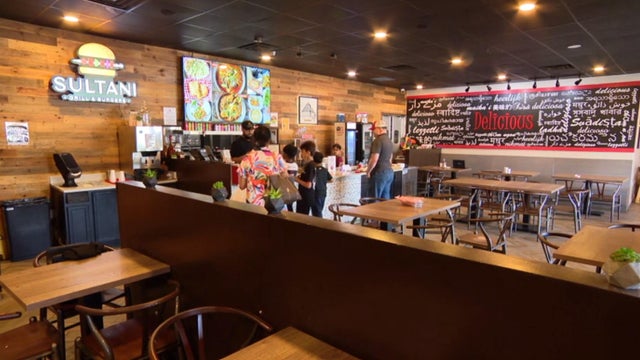 sultani-grill-inside.jpg 