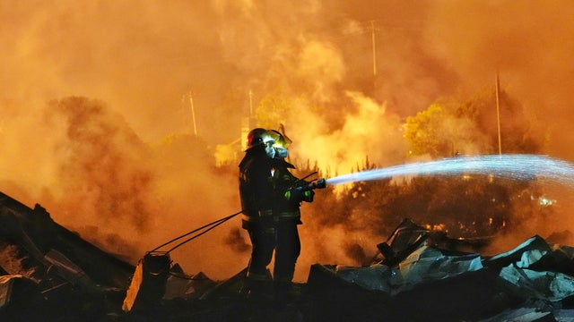 Blast at fireworks factory in Liuyang 