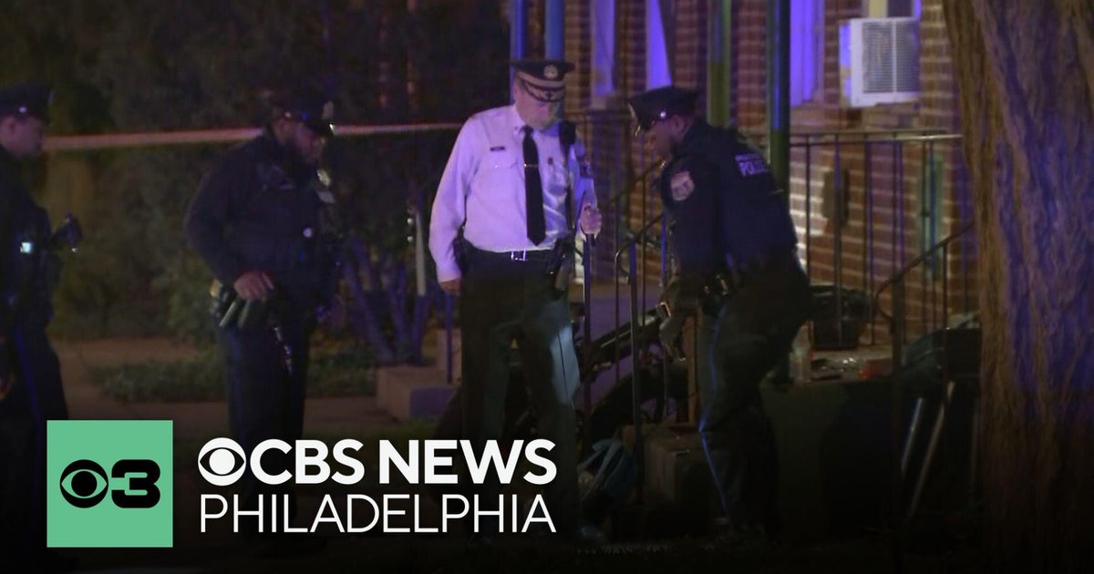 1 man dead, 2 critical in shooting on front steps of North Philadelphia ...