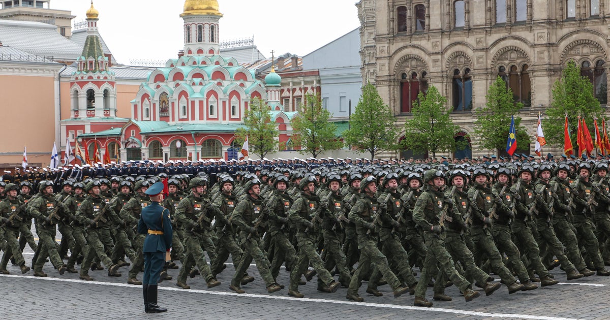 Putin says Russia fighting for “just cause” in Ukraine during Victory Day parade
