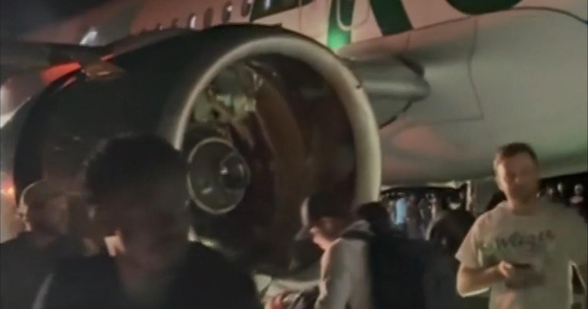 Eye Opener: Frontier plane hits pedestrian on runway