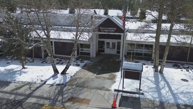 Colorado school district to close elementary school despite pressure from parents