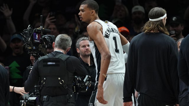 APTOPIX Spurs Timberwolves Basketball 