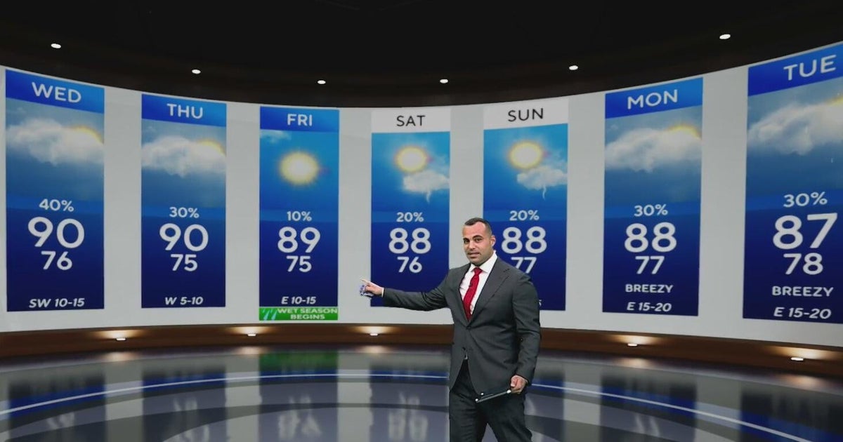 Showers moving into South Florida as we near the start of rainy season