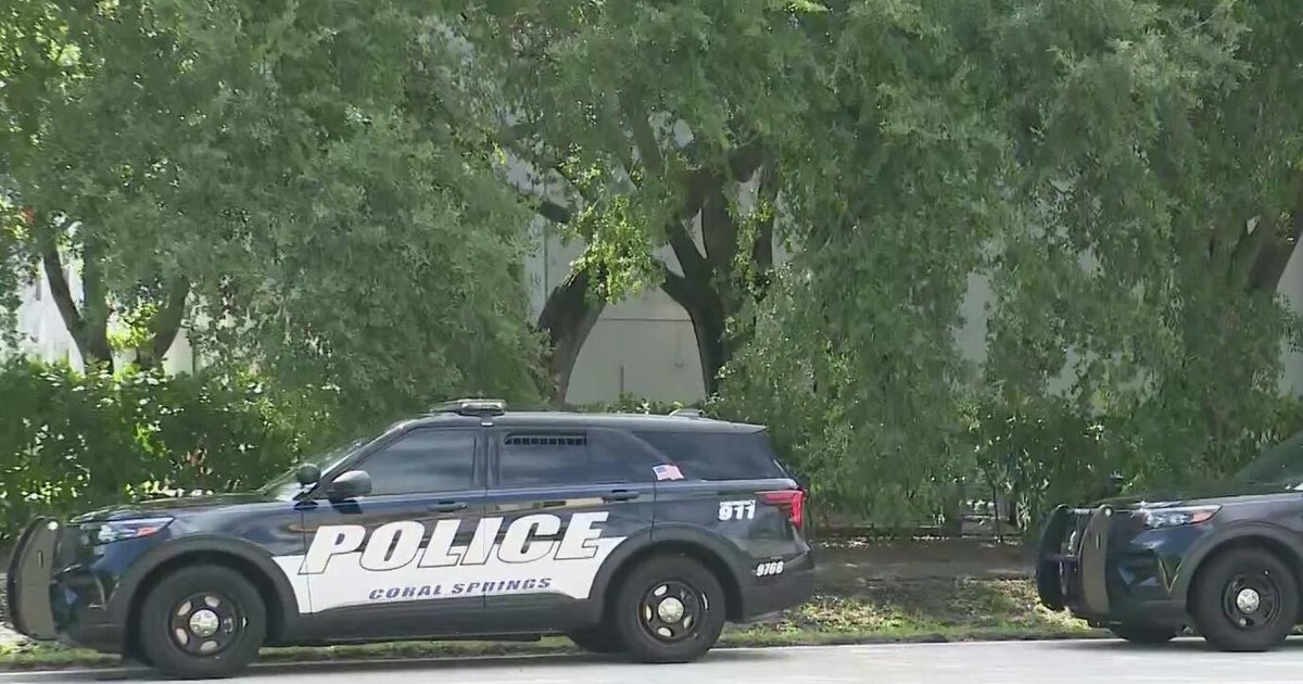 SWAT members respond to Coral Springs death investigation Thursday morning