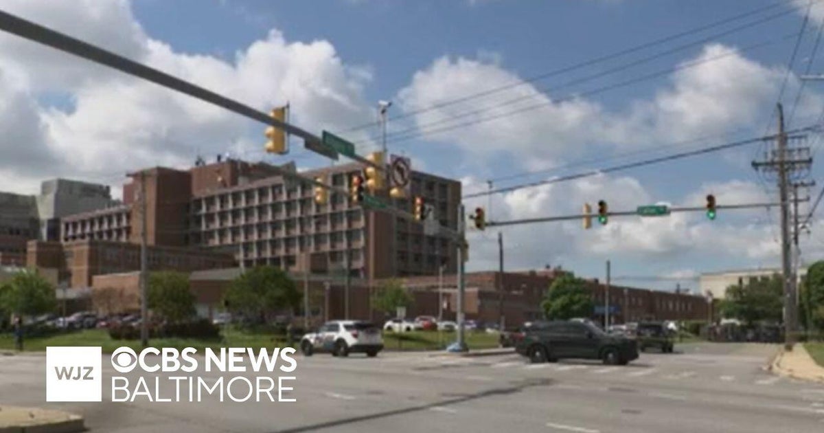Baltimore police shoot and kill reportedly suicidal armed man - CBS ...