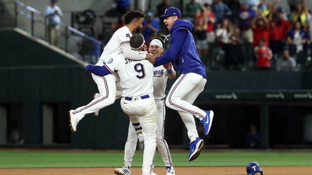Arizona Diamondbacks v Texas Rangers 