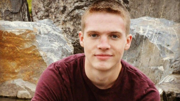 dustin-wakefield-3.jpg 
