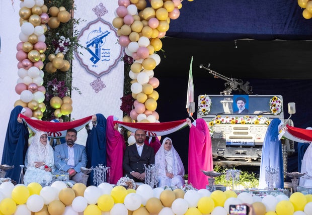 The Wedding Of Self-Sacrificing Couples In Iran 