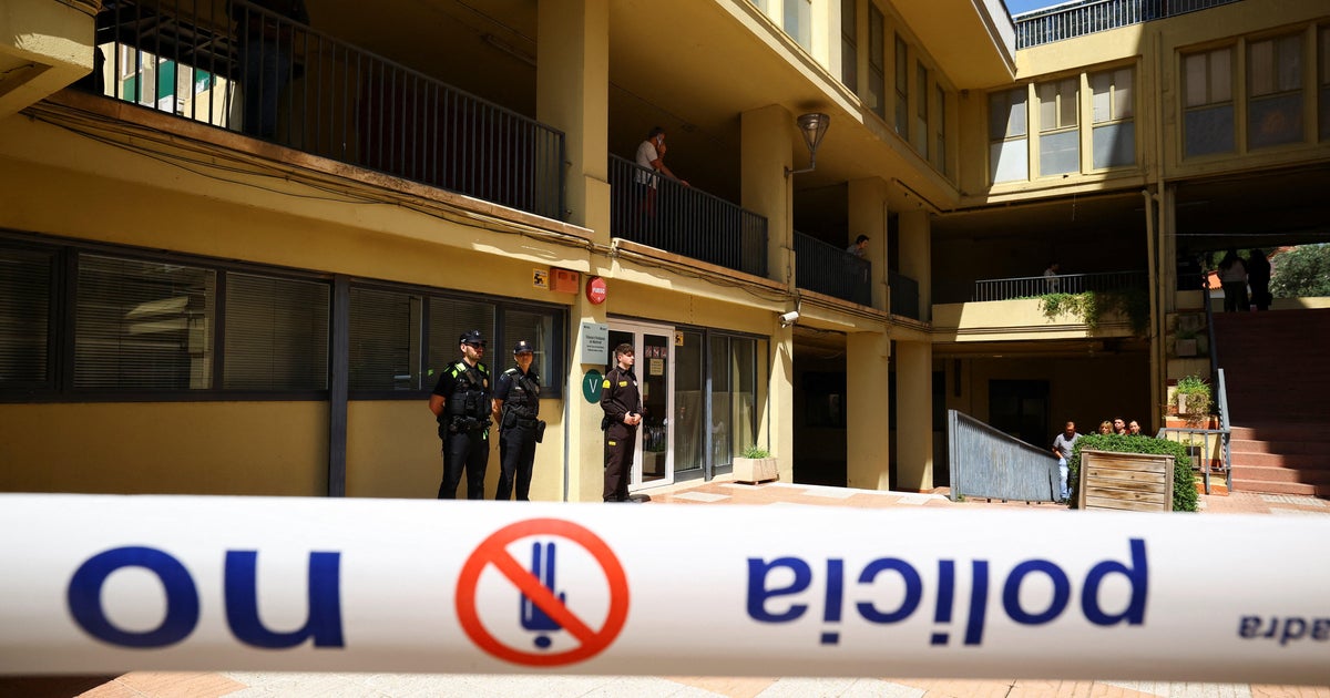 Mango founder Isak Andic's son arrested in his death