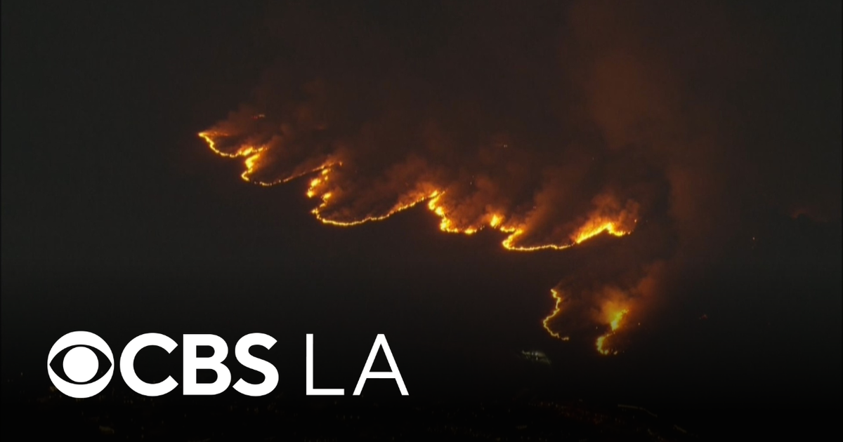 Sandy Fire continues to burn, reaches nearly 1,700 acres - CBS Los Angeles