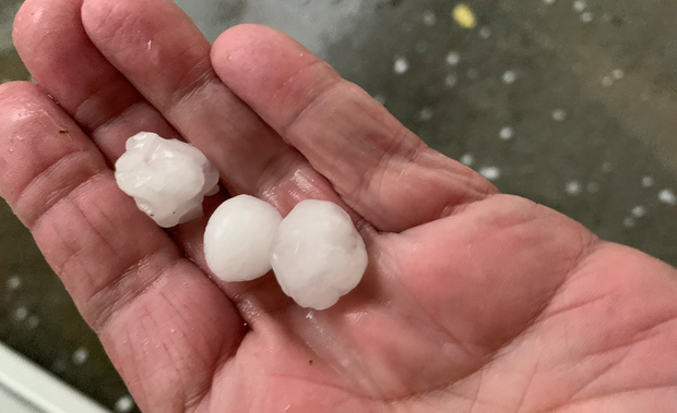 hail.png 